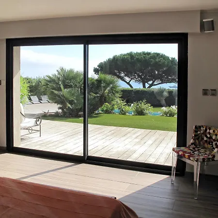 ;villa Les Oursins 130s Holiday home